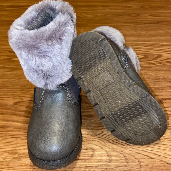 Toddler boots - Picture 2 of 5